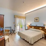 Cacciani 3*